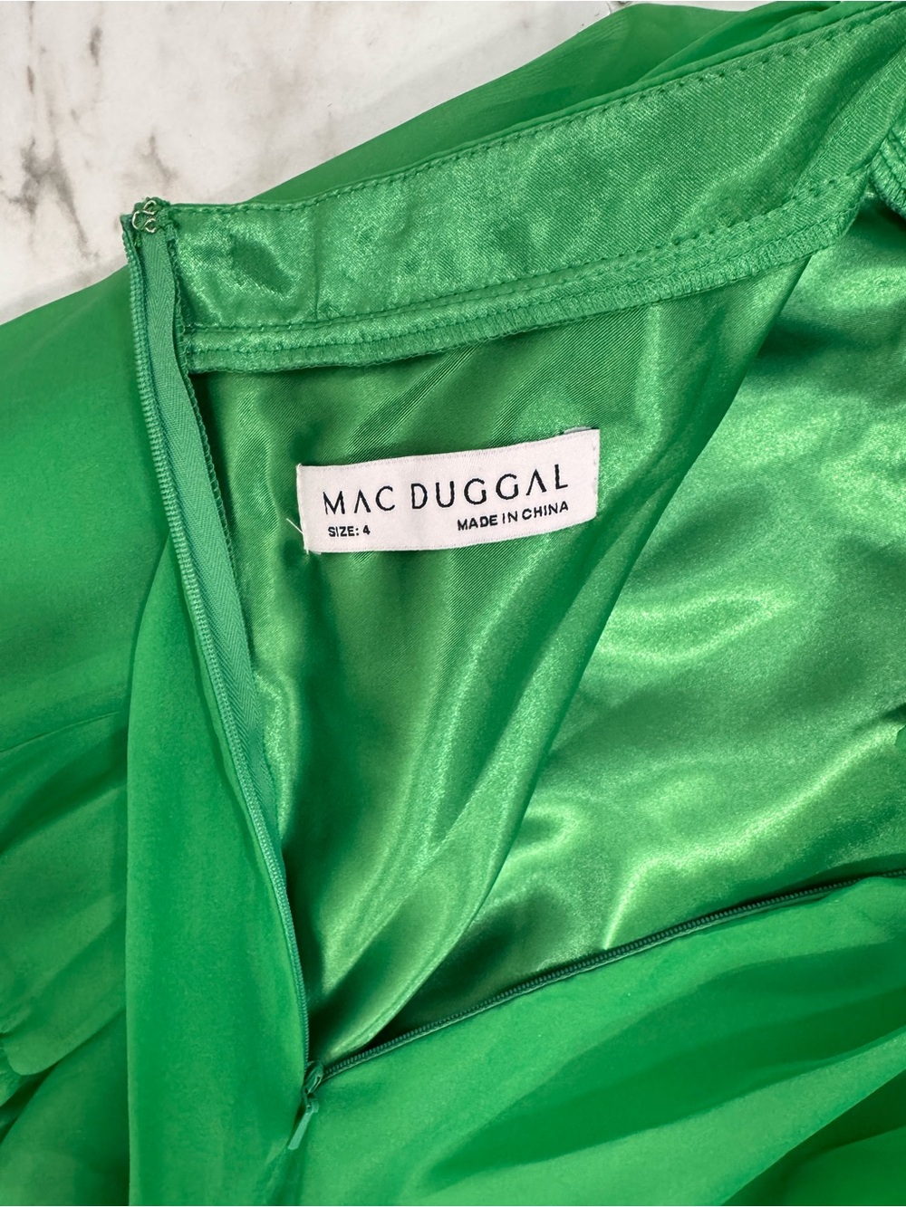 Mac Duggal NWT 4 Green Ruffles open back organza prom formal dress - Picture 6 of 8